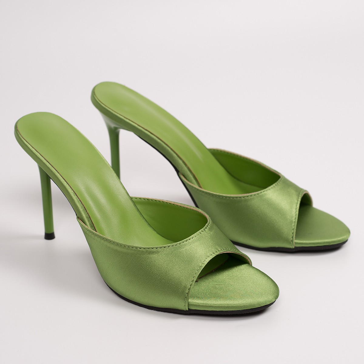Luxury Brand Designer Women'S  - Women Formal Wear With Shoes recension och pris